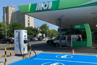 MOL Plugee EV