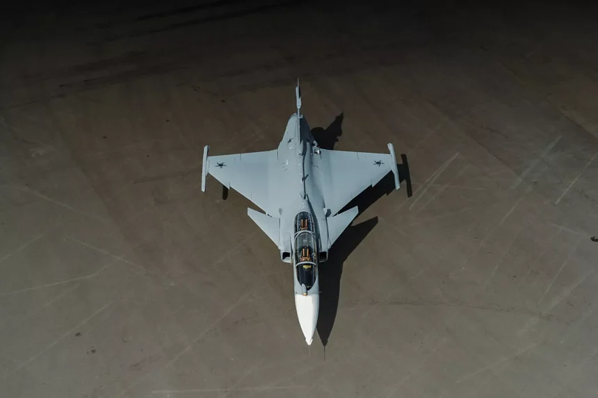 Gripen F